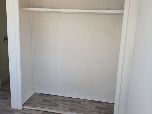 2nd image of 242 Fisher Ln #6