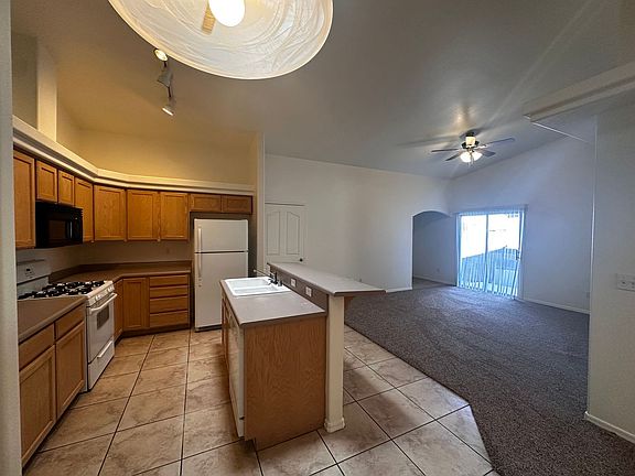 3rd image of 2486 Armour Ave APT 1