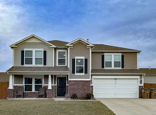 4695 Westchester Dr, Columbus, IN 47203
