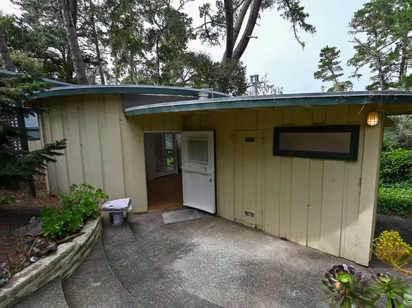 Dolores Street Triplex, 24682 Dolores St #B, Carmel, CA 93923