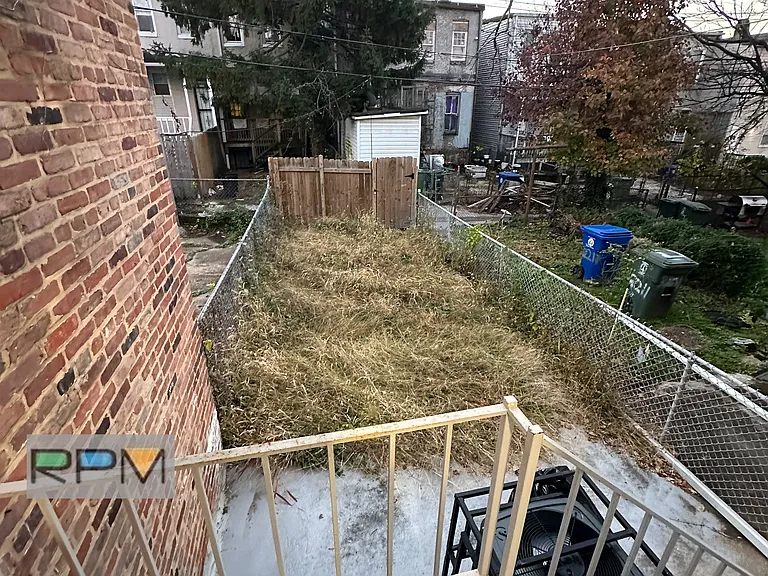 2213 Orem Ave — Photo 5