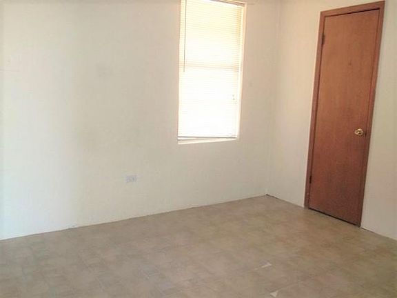 4th image of 1134 W Highway 190 #1134
