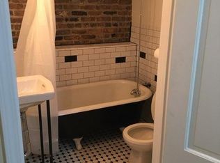 3247 S Racine Ave #B, Chicago, IL 60608