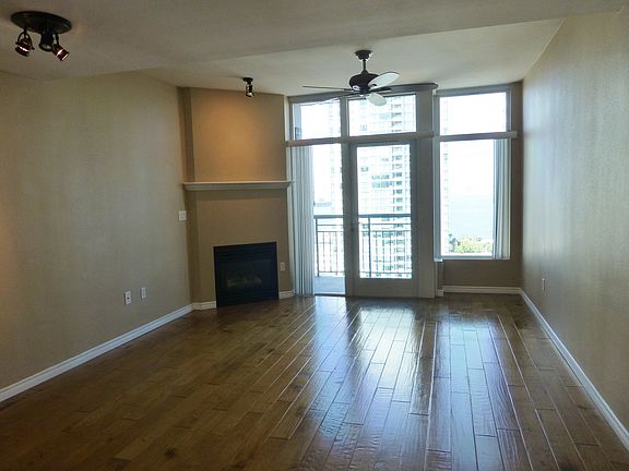 3rd image of 1240 India St Unit 1708