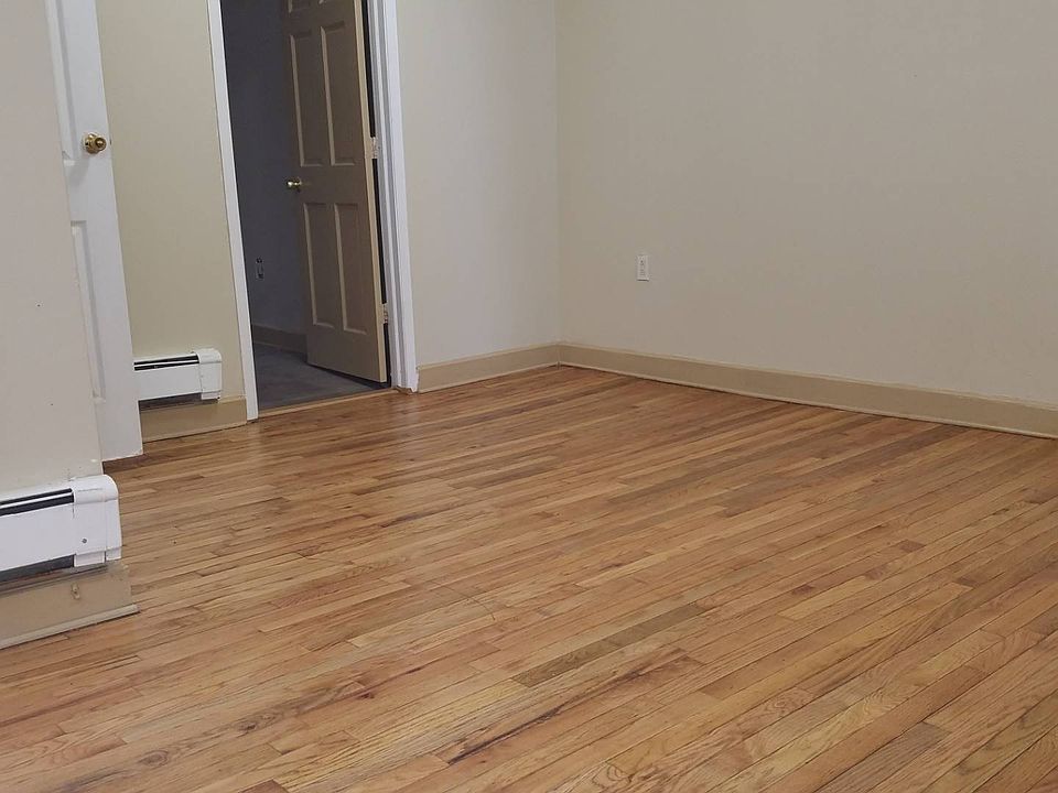 2nd image of 1132 Blake Ave APT 1F