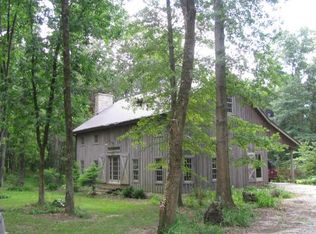 2122 E 1700 Ave, Saint Elmo, IL 62458