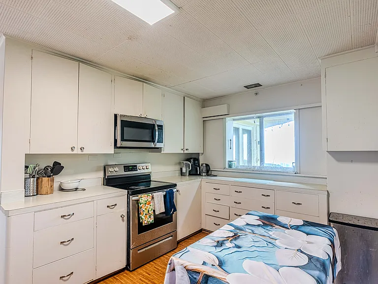 3665 Tantalus Dr — Photo 13