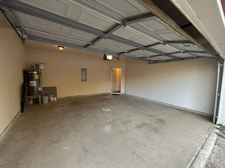 1322 Ingersoll Dr — Photo 30