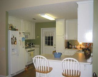 4th image of 112 Eastwood Dr