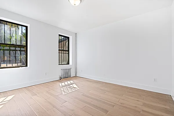 Rented by Compass | media 16