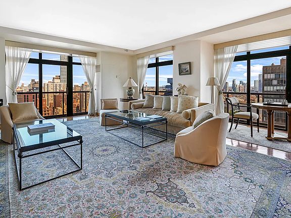 3rd image of 100 United Nations Plz #38AE