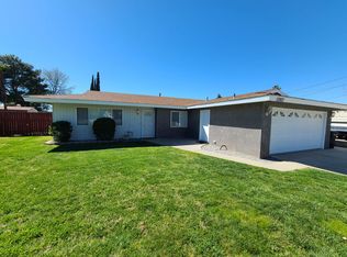 10921 Winesap Ave, Cherry Valley, CA 92223