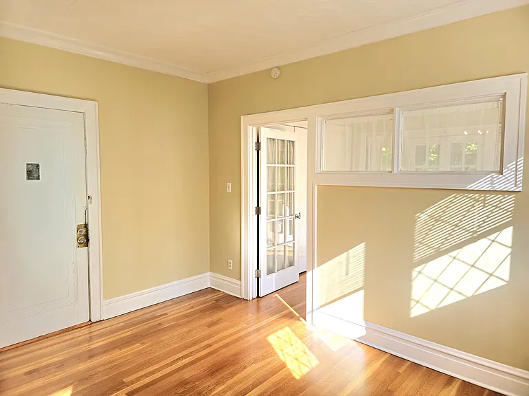7046 Forsyth Blvd #1 — Photo 10