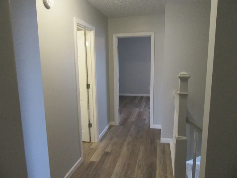 1345 Capri Dr — Photo 14