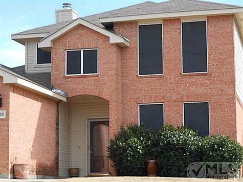 3rd image of 4920 Prestwick Dr