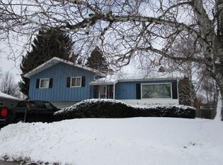 1644 Miriam Rd, Manitowoc, WI 54220