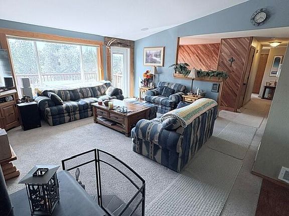 3rd image of 64810 McGrath Rd
