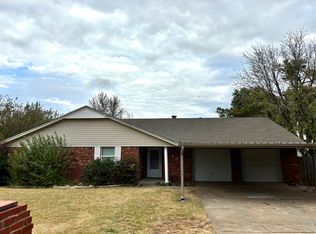 802 SW 26th Pl, El Reno, OK 73036
