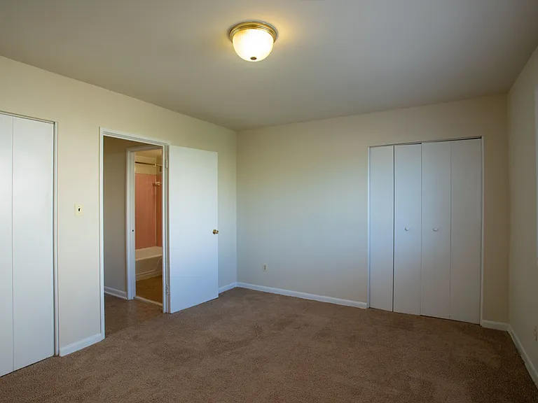 The Swift and The Current Apartments — Photo 18