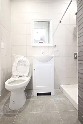 Rented by Nooklyn NYC LLC | media 27