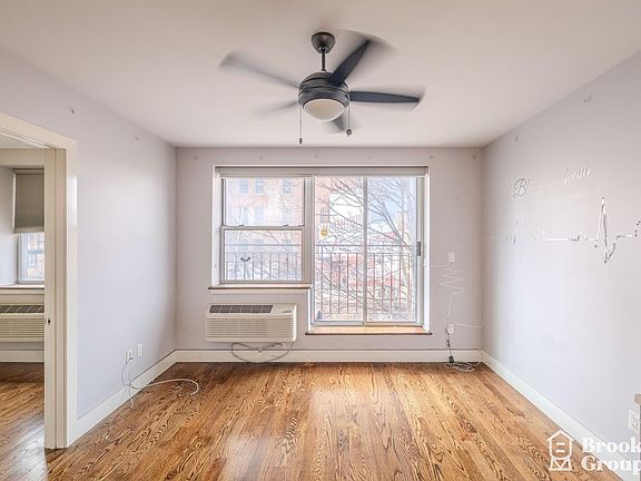 3rd image of 168 Throop Ave APT 4B