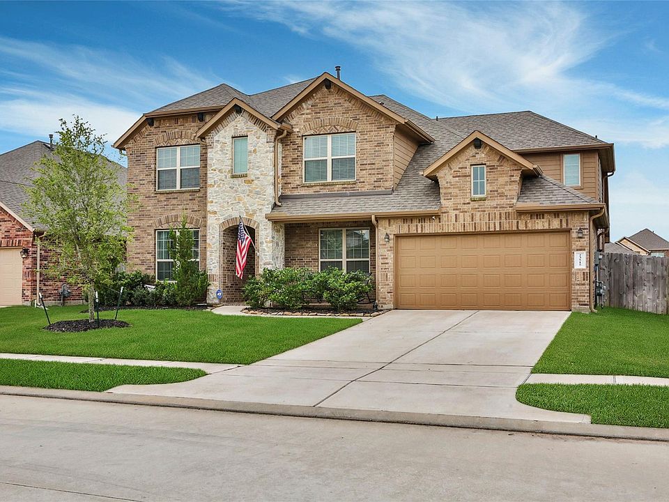 1st image of 23515 Messina Harbor Dr