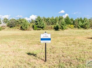 1190 Greenleffe Dr, Statham, GA 30666