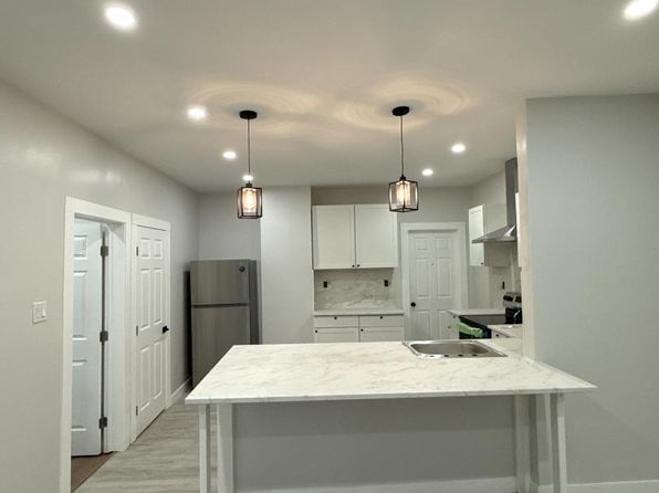 34 Francis St #2
