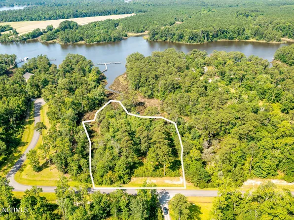262 Kershaw Creek Drive, Oriental, NC 28571