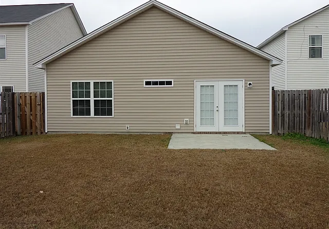 207 Chapel Lake S — Photo 12