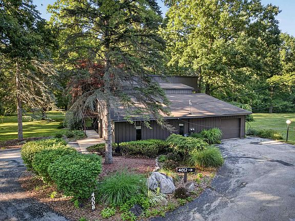 2nd image of 4008/4012 Pfeiffer Ct