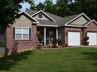 8 Constance Cir, Bella Vista, AR 72714