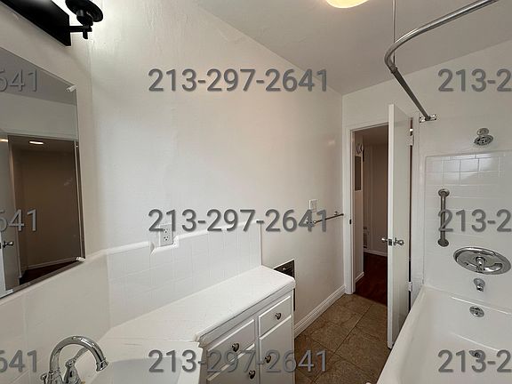 5th image of 7262 Fountain Ave APT 2