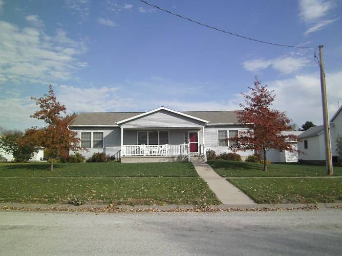 206 Cypresss St. Wilton