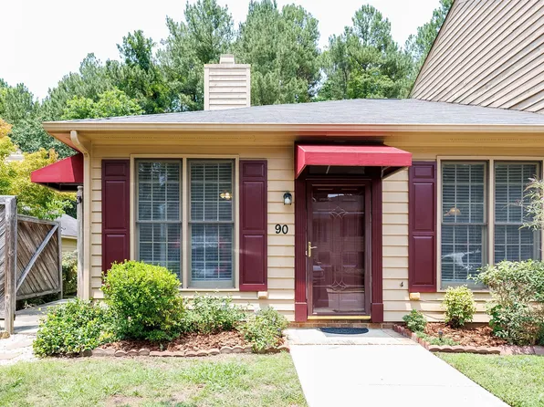 90 Stone Hill Ct #90, Durham, NC 27704