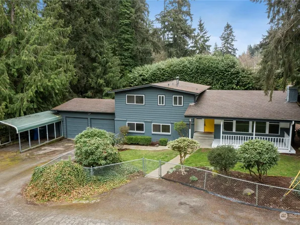 8221 50th Ave E, Tacoma, WA 98443