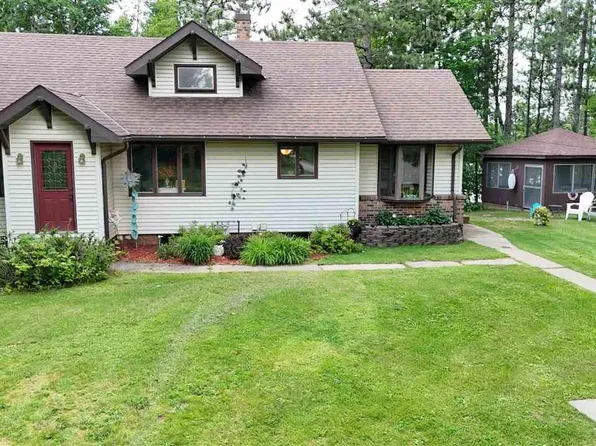 7671 Woodlawn Dr, Eveleth, MN 55734