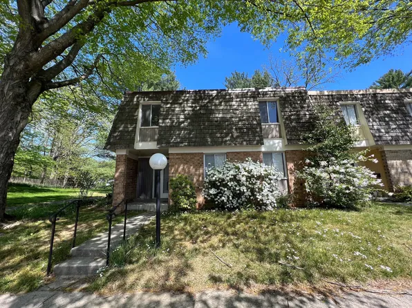 10569 Cambridge Ct, Gaithersburg, MD 20886