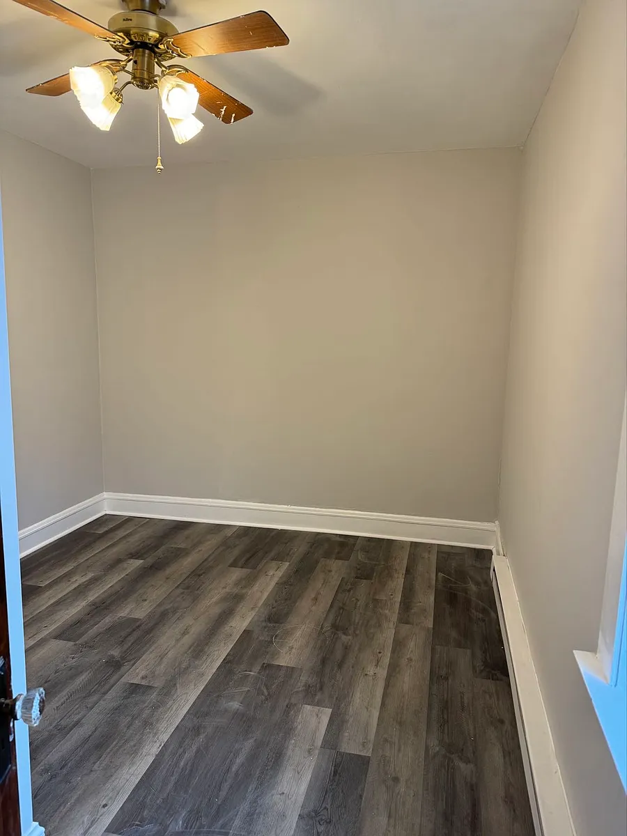 Building Photo - 441 S Taylor Ave #2C