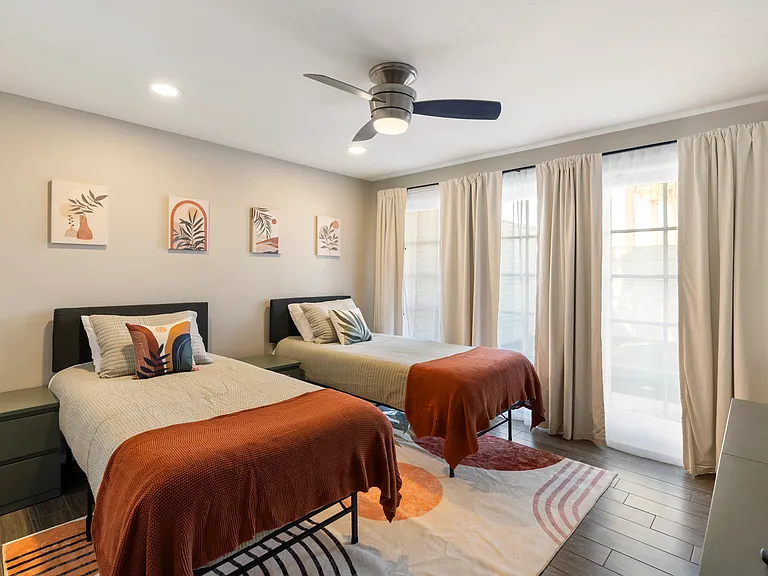 7802 E Mackenzie Dr — Photo 16