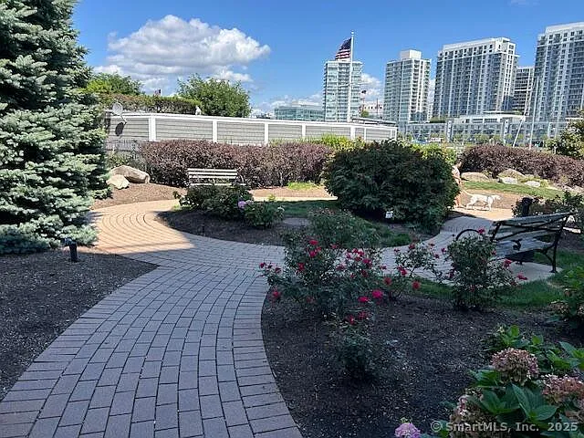 112A Southfield Ave #316 — Photo 13