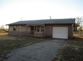 617 S 7th St, Fairfax, OK 74637