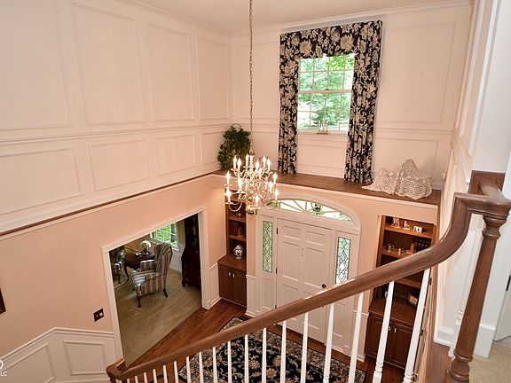 3rd image of 8940 Dandy Creek Dr