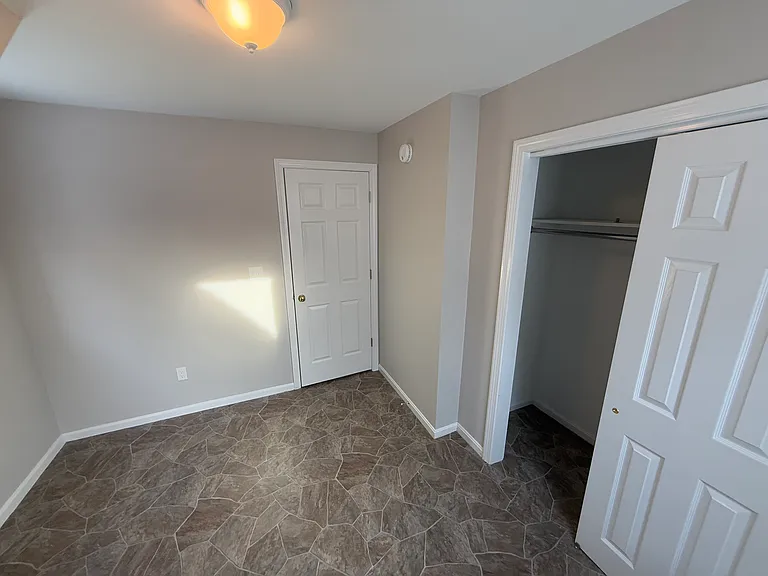 44 John Howland Dr — Photo 25
