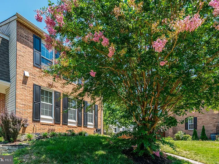 6063 Hydrangea Dr — Photo 50