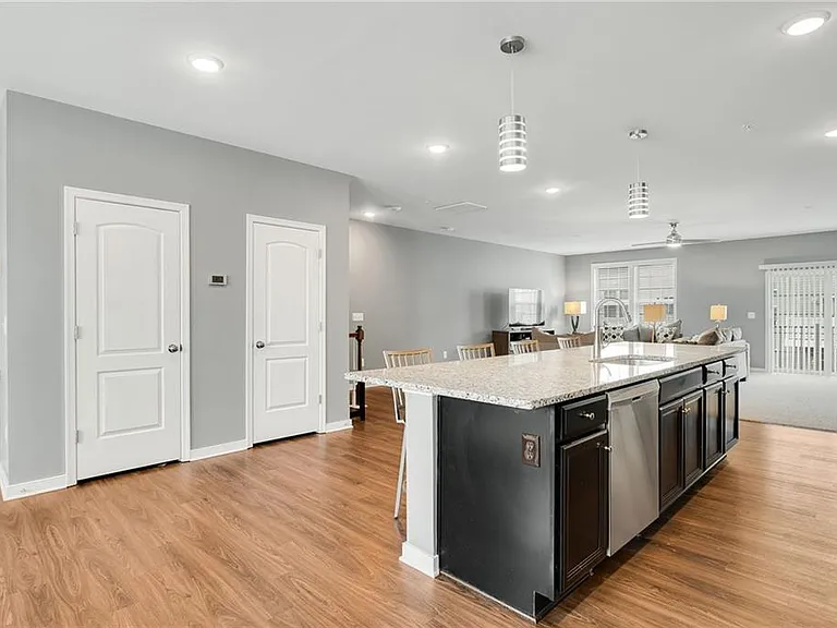5924 Whitehurst Ln #BB — Photo 10