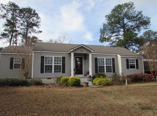 101 Keys Ave, Columbia, MS 39429