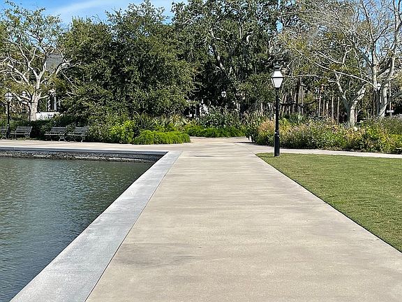 Lake 500 ft from front door