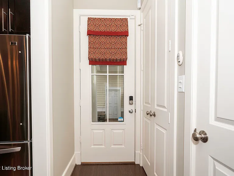 9317 Norton Commons Blvd — Photo 12