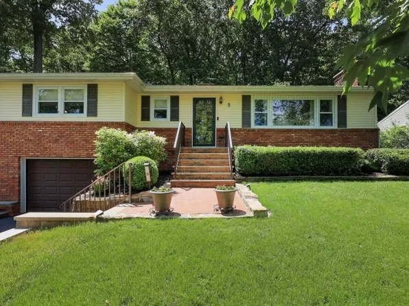 5 Johanna Ln, Watchung Boro, NJ 07069